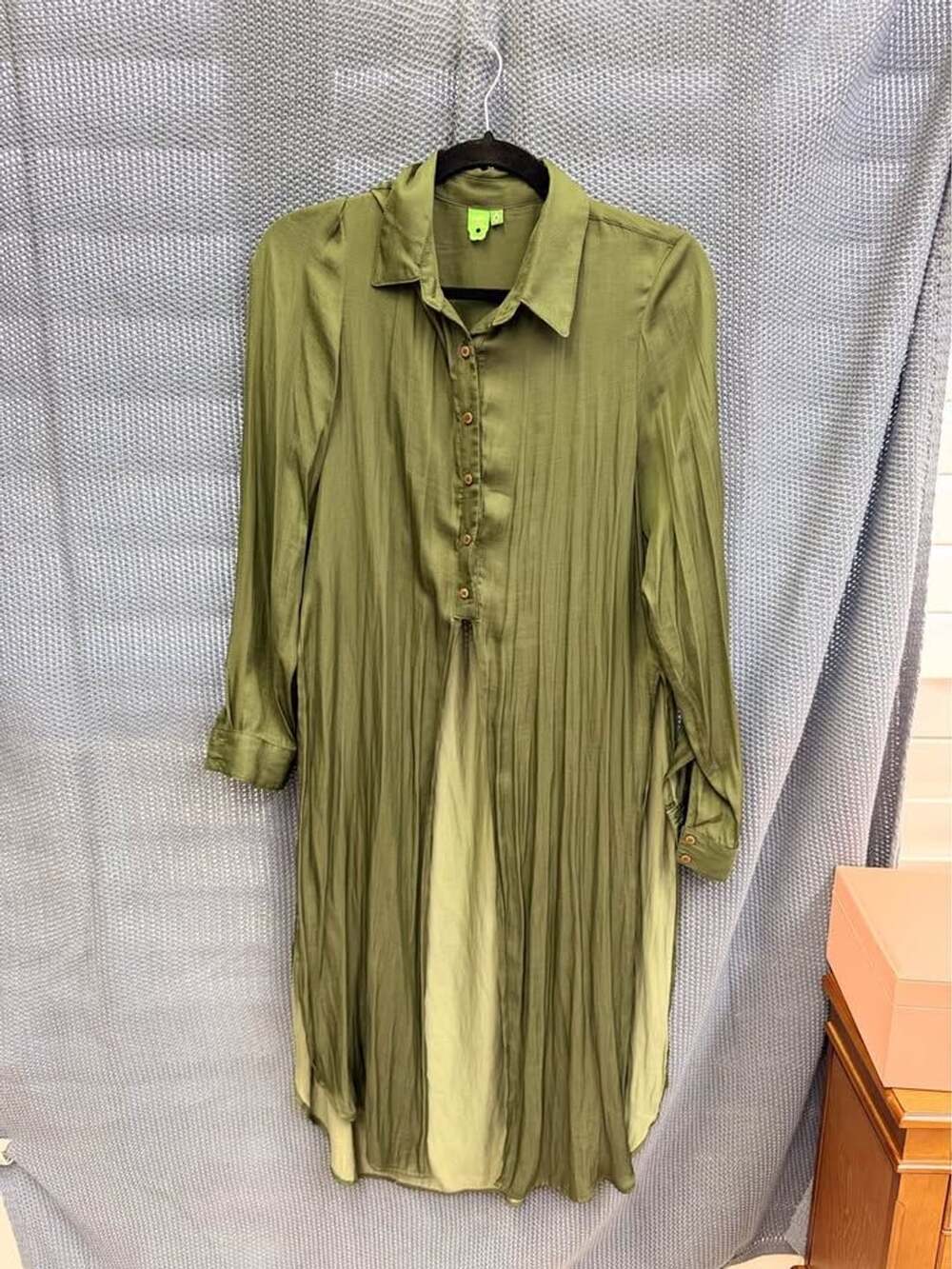 Farm Rio Figue Olive Green Long Sleeve Button Down Tunic